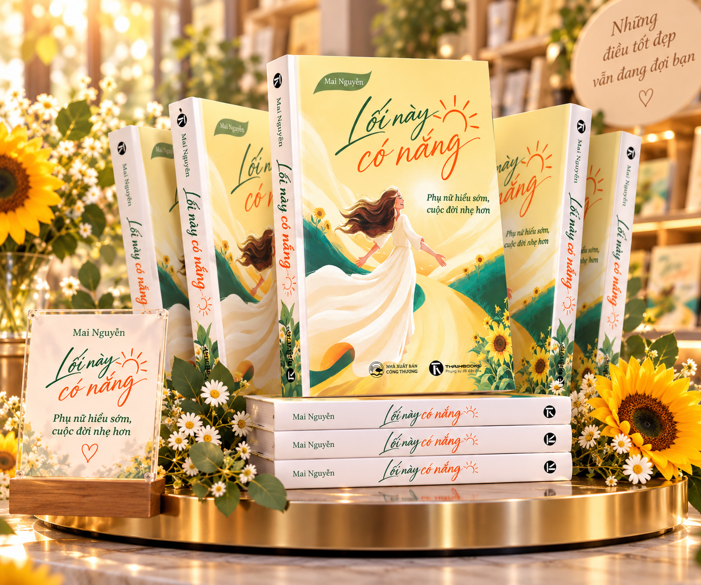 Kệ xoay trưng bày sách Lối này có nắng